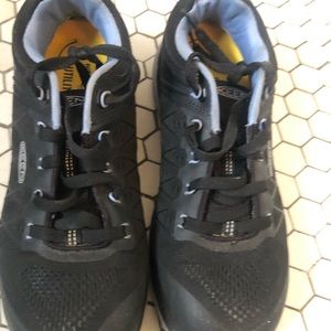 Hard Toe Keen Shoes